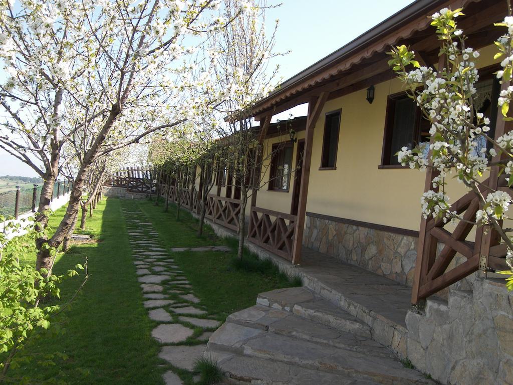 Villa Neva Hotel Kindira Экстерьер фото